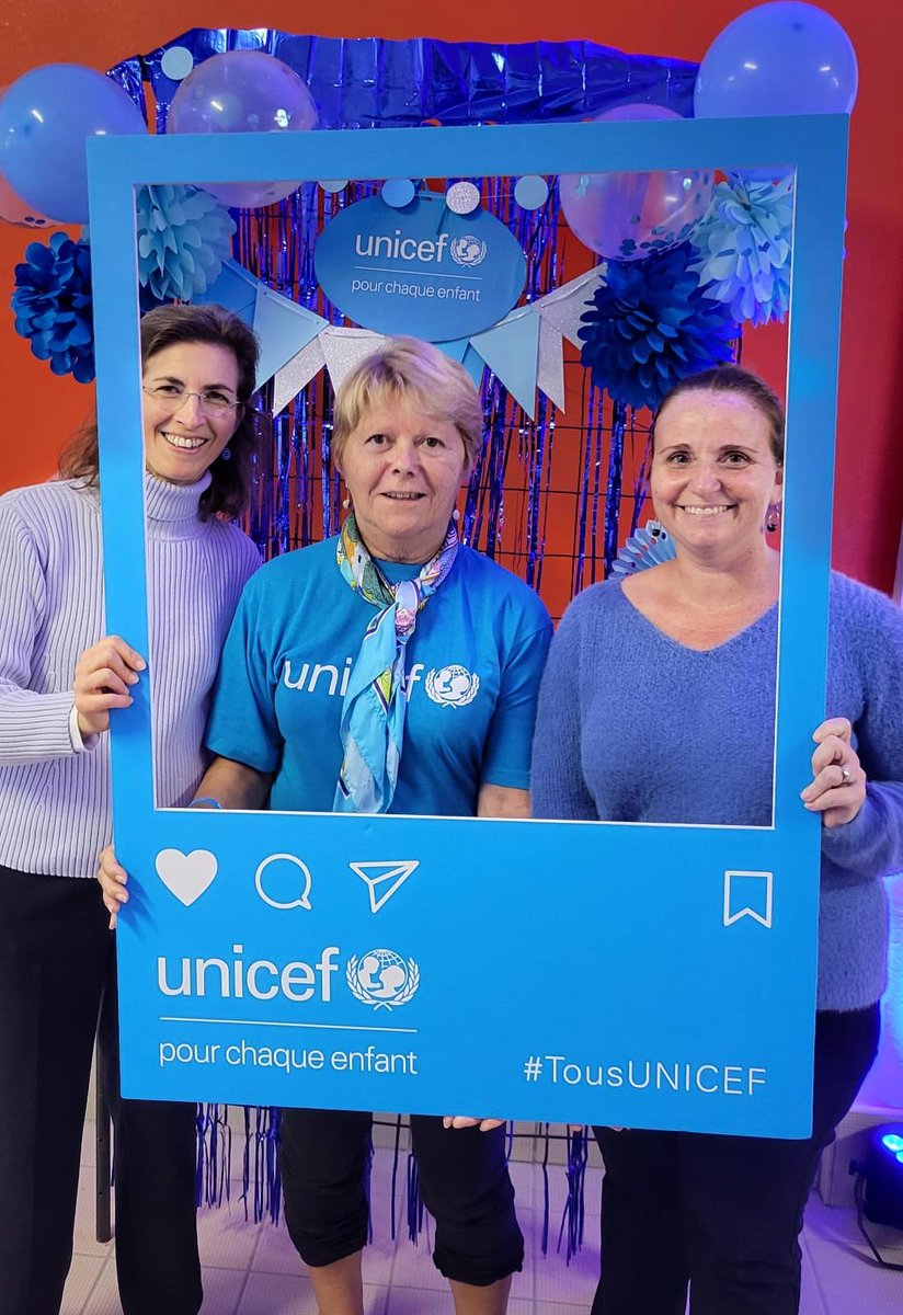 AmaniTabai's tweet photo. Retour en images sur le #defideleau 💧samedi dernier ♡ Un grand merci à nos parrains, Mme Lefrançois sec. gén. d' @UNICEF_france, Mme Meric présidente d' @Unicef92 , M. @bgauducheau &amp; tous les élus de la @VilledeVanves , @EDFofficiel, les athlètes et org. de la @FFNatation (1/2) https://t.co/LWtQihXWAA