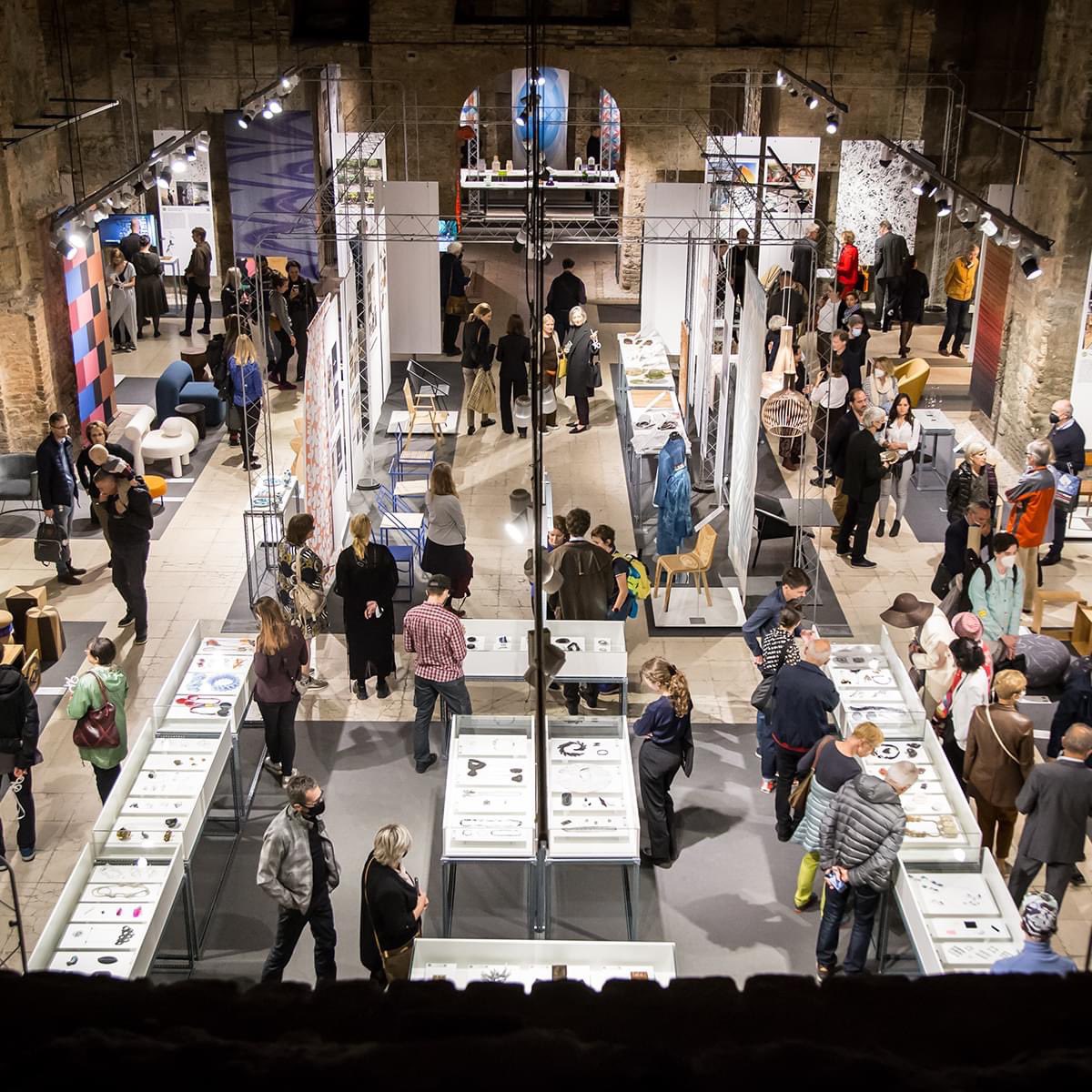 ICR_Budapesta's tweet photo. #icrbudapesta #recomanda #whileinbudapest - vizitati expozitia #designwithoutborders deschisa publicului pana in 6 noiembrie, 2022 la Muzeul Kiscelli!
#arta #design #ICR #icrbudapesta https://t.co/LMKzfLQ9uB