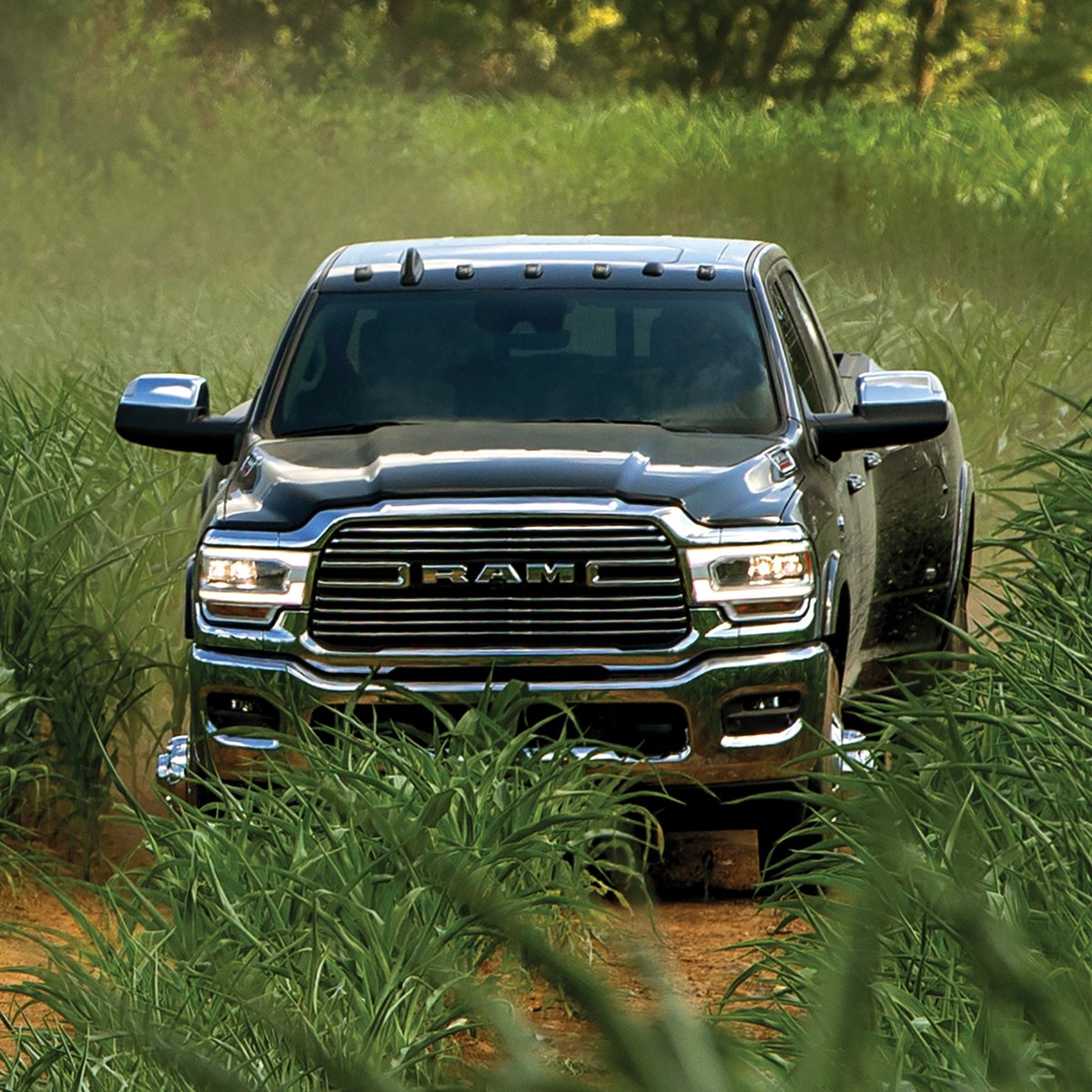 StellantisFleet's tweet photo. Making the road to success just a little easier. 
#Ram #WorkVehicles https://t.co/hnfB6IyYzn