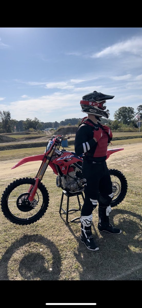 joshfreer's tweet photo. Violence. Speed. Momentum. @DrDisrespect #Doctober2022 https://t.co/146HGfBIMZ