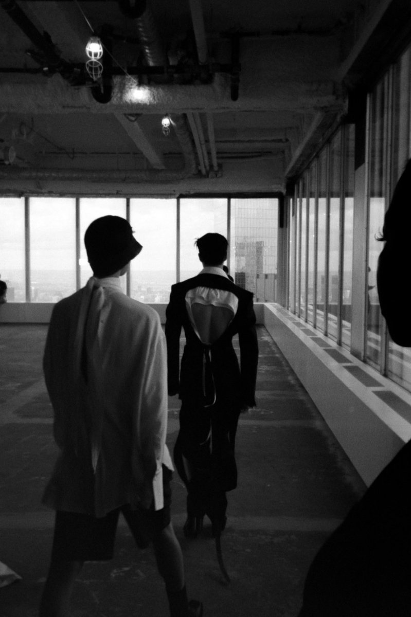 khmerisam's tweet photo. peter do ss23 behind the scenes, photographed by me https://t.co/63G5oz1Fhe