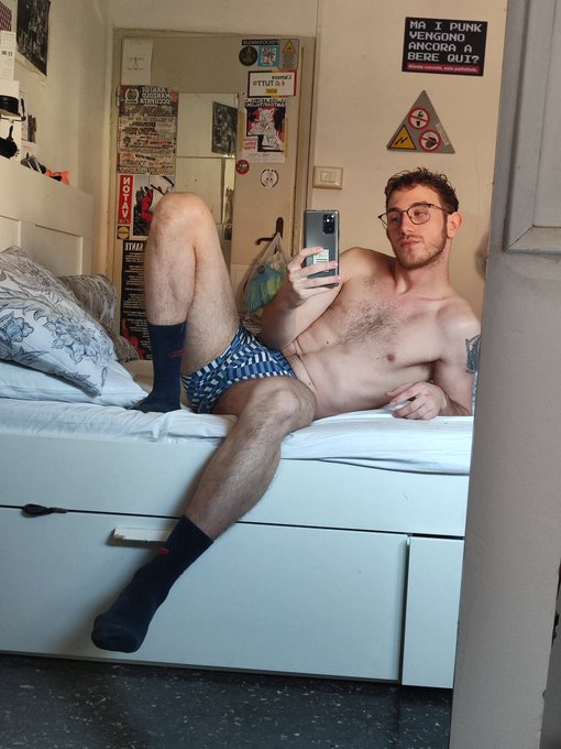 Shelen_official’s pics and videos