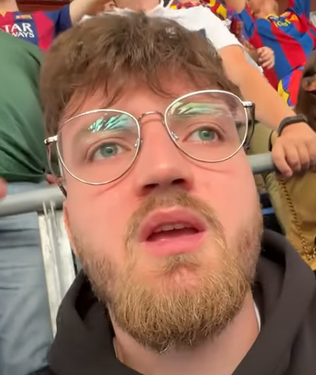 Ich habe einfach so eine Schadenfreude wenn ich seine Videos schaue hahaha