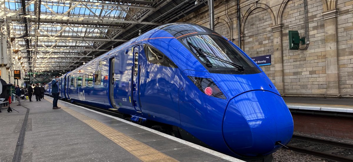 Well, rail had 35% of the London-Edinburgh rail-air market pre-pandemic. It's now over 50%, hitting 57% in favour of rail in April-August 2022 - making rail the market leader on this route. Something is clearly working...