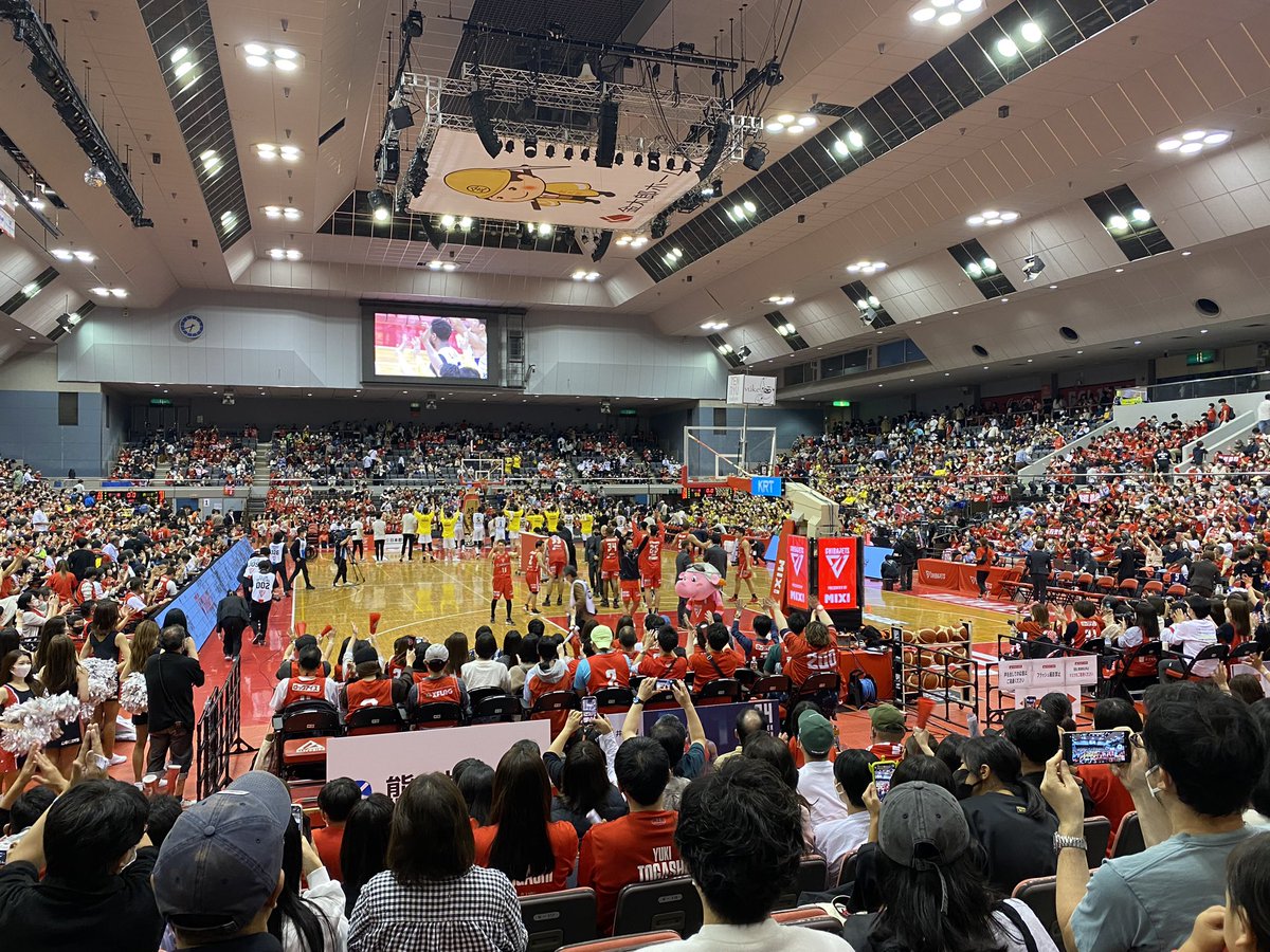 hmwrboy23's tweet photo. 千葉遠征⛹️‍♂️🏀
#千葉ジェッツ https://t.co/UKdAuiVyIU
