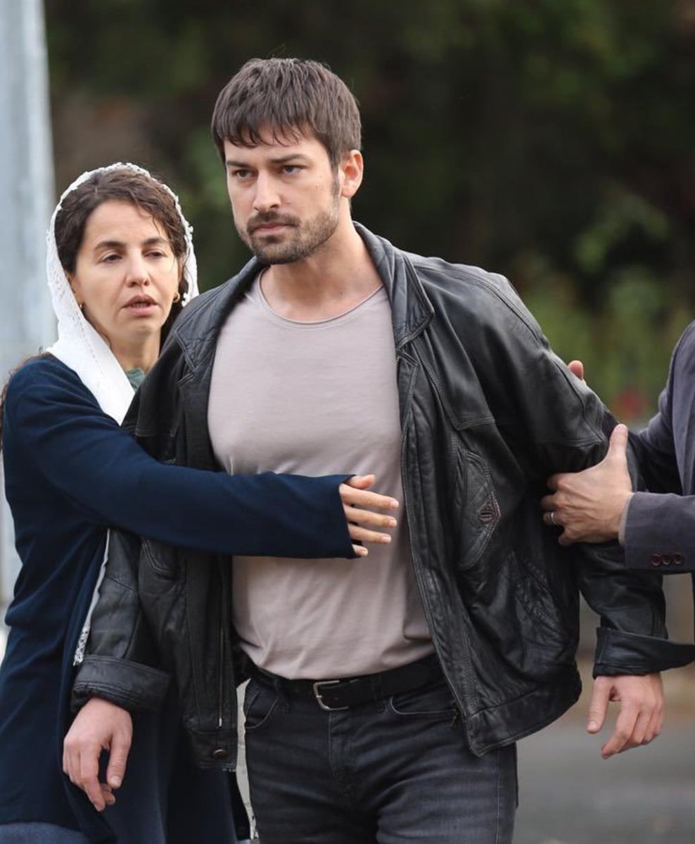 CajiaoPaula's tweet photo. I can't wait for this 💥💥
AlpNavruz #AlpNavruz 
#YürekÇıkmazı YürekÇıkmazı #Hallil https://t.co/HRyKrHjtHe