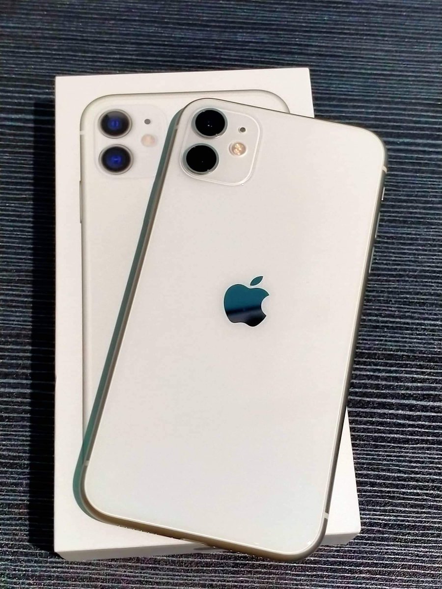 wts lfb ph ! ( helping a friend )

⟡ iPhone 11 white 128 gb
   ₱ 30k ( ₱28k last price ) — payo 
   100% batt health
   bought last september 23 
   📦 via LBC — location : Bicol

will give ₱100 gcash to 1 random rter once sold !

t. apple iPhone 11 not kpop related phone