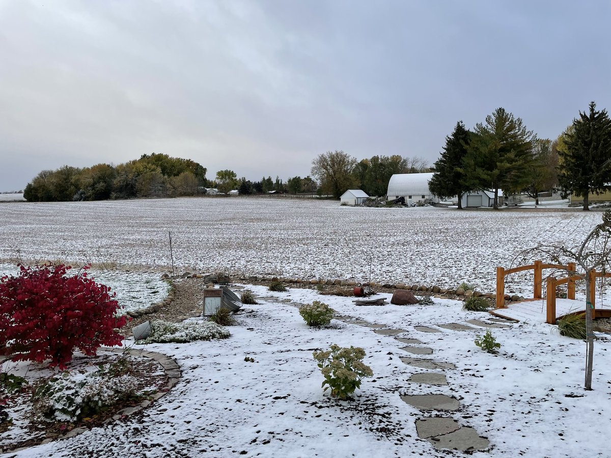 It snowed in Wisconsin!!  #notreadyforwinter #bringbackfall