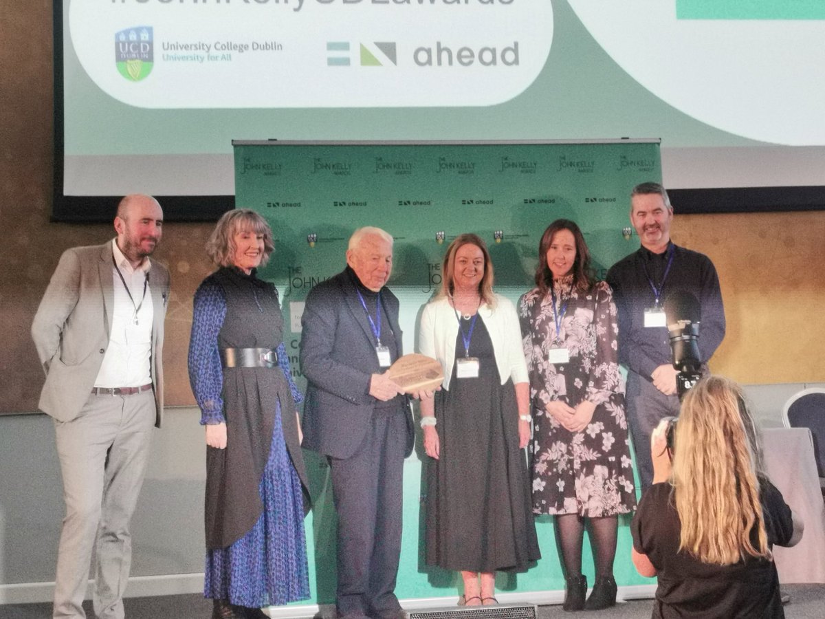 Wooohhhhh super congrats <a href="/atu_ie/">Atlantic Technological University</a>  just WON collaborative award category for #JohnKellyUDLawards <a href="/UCDforALL/">UCD Access & Lifelong Learning</a> amazing hard working team climbing the #UDL ladder&amp;paving the way in the west and across the nation through collaboration in #UDL 🙂 <a href="/ATUSligoTLC/">ATU Sligo Teaching & Learning Centre</a> @ATUTLCGalway <a href="/OFlynnATU/">Orla Flynn</a>
