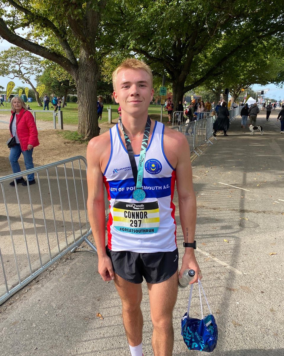 City of Portsmouth College Sixth tweet media