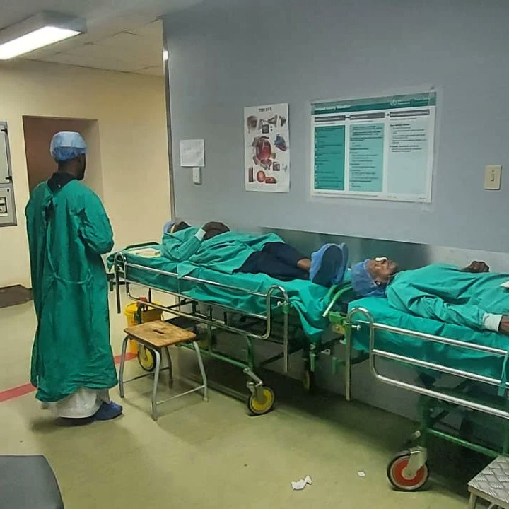 Alimdaad's tweet photo. As part of Eye Care Awareness Month 2022, Al-Imdaad Foundation's Vision-4-Life eye care programme in partnership with the Gauteng Department of Health and Lenasia South Hospital, continue to conduct a two day cataract camp which will benefit about 40 patients that have https://t.co/R3Xonp2EUX