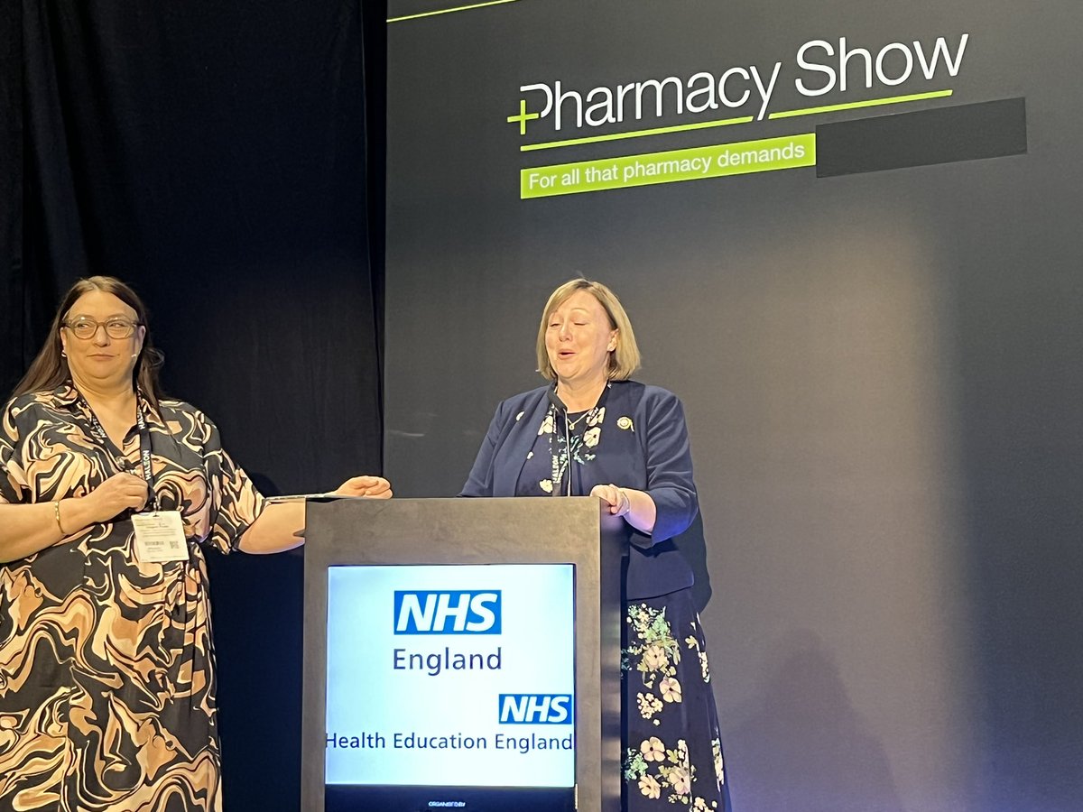 DelphineHEE1's tweet photo. The future looks bright for #PharmacyTechnician practice with @liz_fidler and @dalg_puaar. 
Mon 17 Oct
KEYNOTE THEATRE - 14:15
#ThePharmacyShow https://t.co/28gkbVssMP