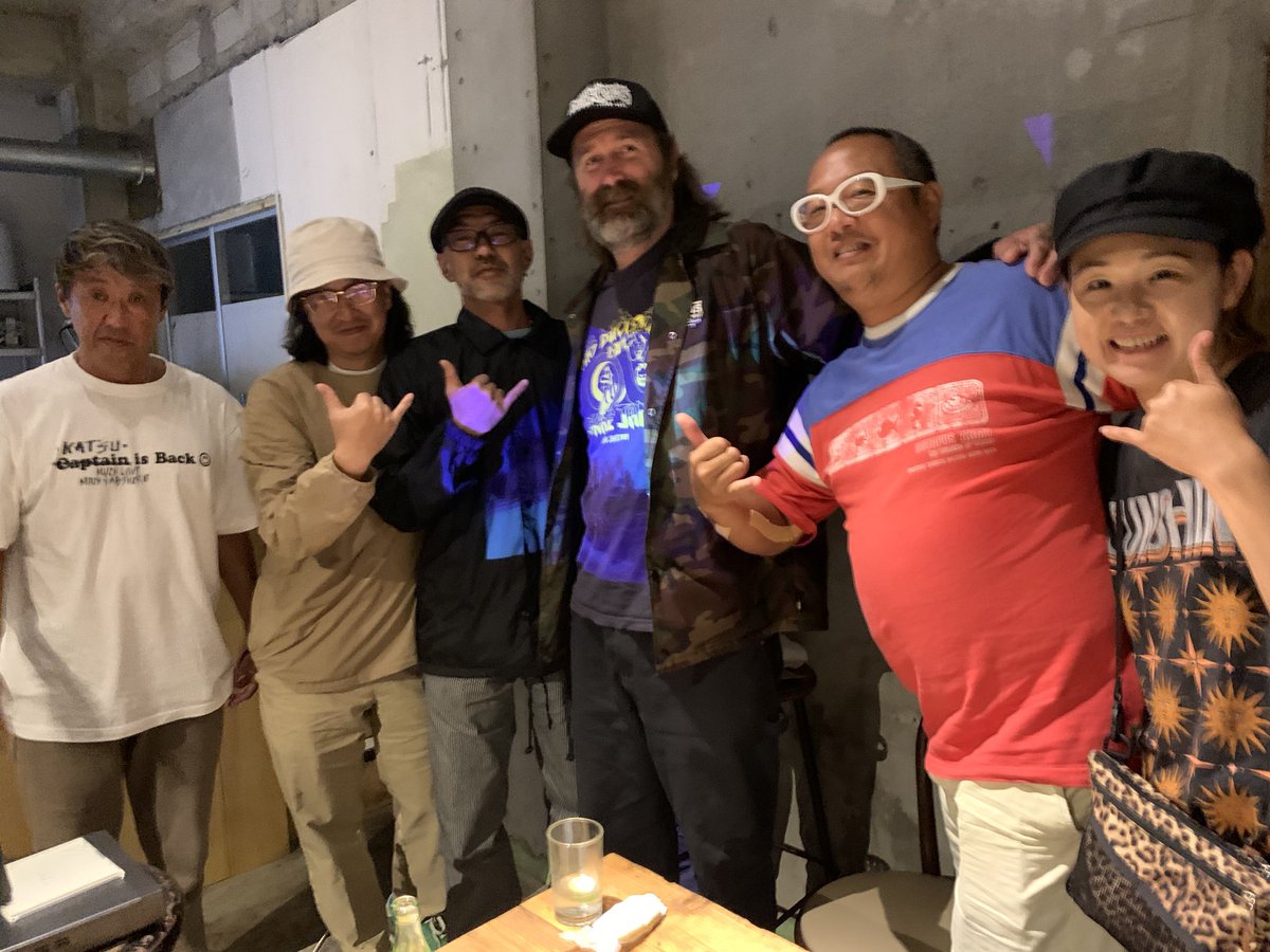 itsumonojikan's tweet photo. ザキってます。
偶然mitch abshereイベント
そりゃ行くでshow
#宮崎 #surfing #サーフトリップ #captainfin #beacheddays https://t.co/EDfjd8Bl3a