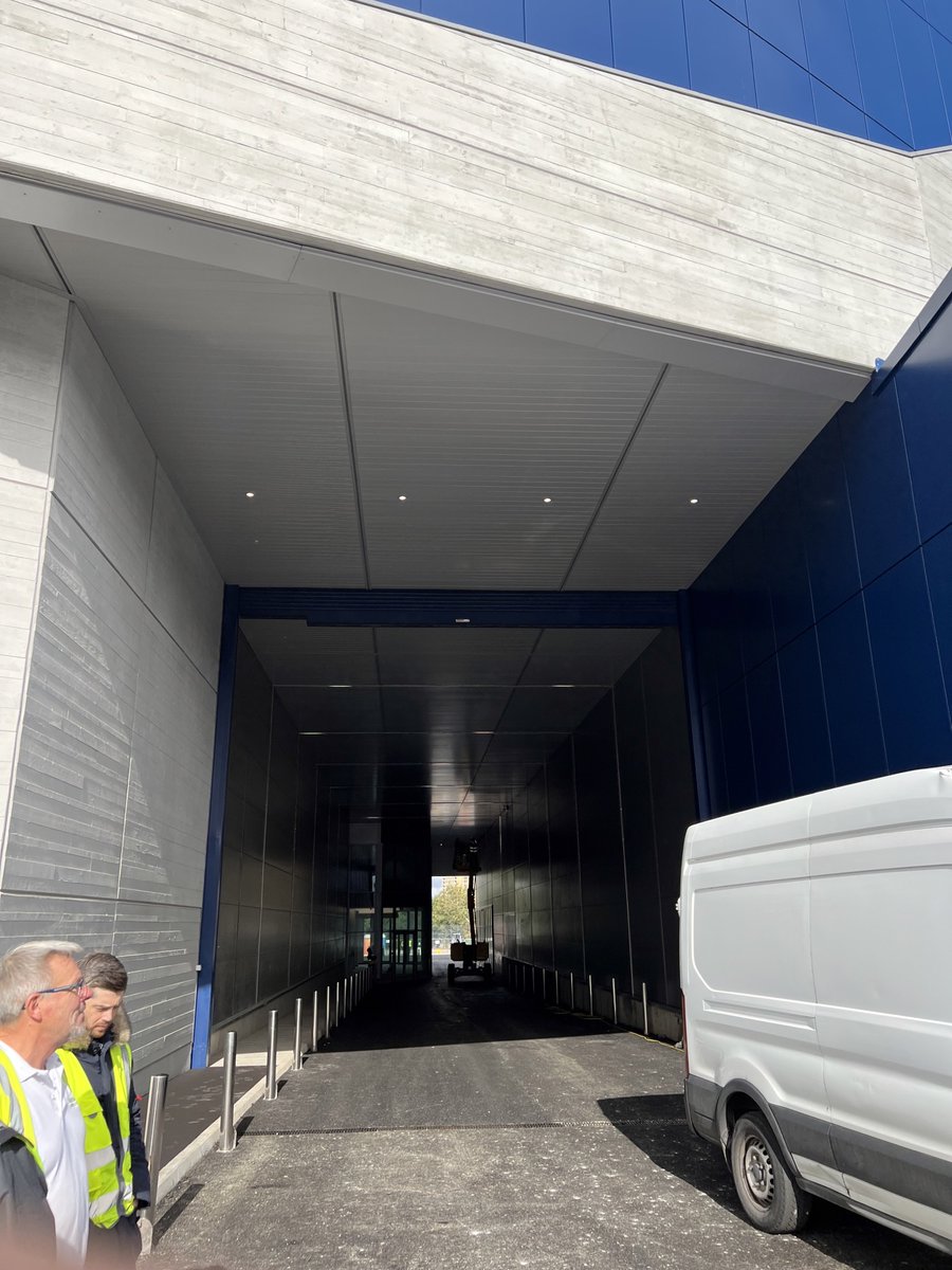 We’re pleased to have achieved completion at Vanguard Staples Corner, with Vanguard now carrying out their own internal fit out. It was a pleasure working with the client and team on a very interesting project! Harmonix wish <a href="/VanguardStorage/">Vanguard Storage</a> all the best with their new store.