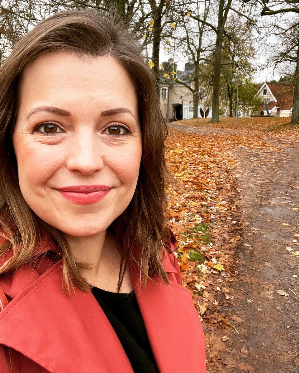 Excited author at the movie set of #Hallonbacken (Raspberry Hill)! It’s gonna be absolutely amazing! And who knew there’s a mini-Hogwarts in Sjundeå?