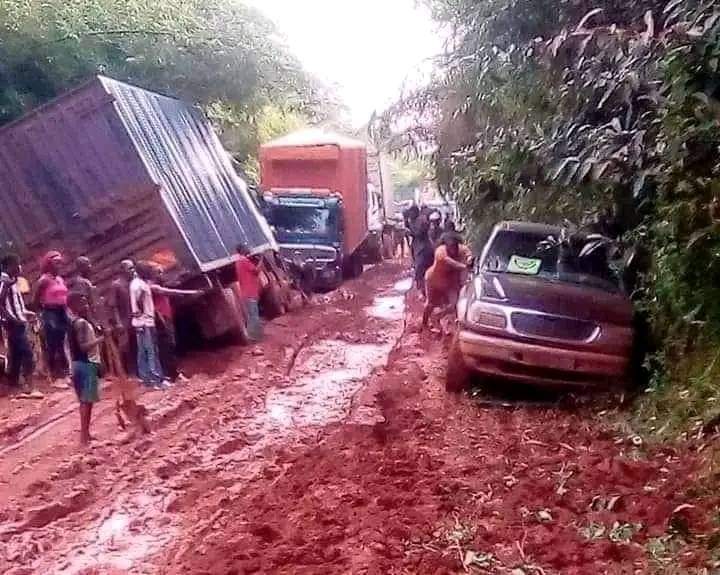 nalukengeamina2's tweet photo. This is what Museveni has delivered to Ugandans in almost 40 years let me even call it ruling cos he is not a leader😭😭
#UgandaIsBleeding https://t.co/aCHWqWoPvz