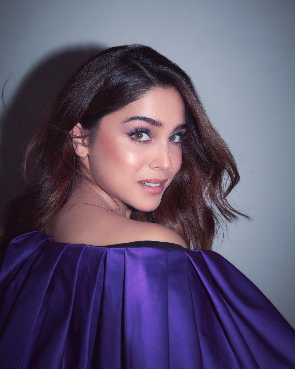 Sharvari 🐯 tweet media