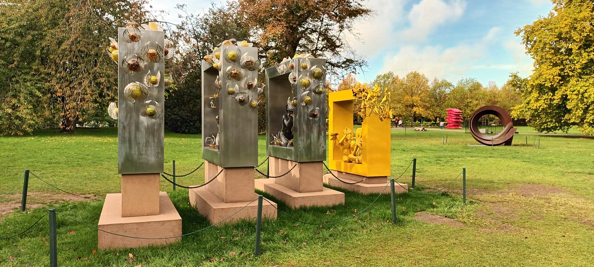 ebrownsugar's tweet photo. #frieze #regentsparkfriezesculpture #regentspark #londonparks #londonart #sculpture #nature  #art #londonlovers #prettylittlelondon https://t.co/dgoQKfBEJc
