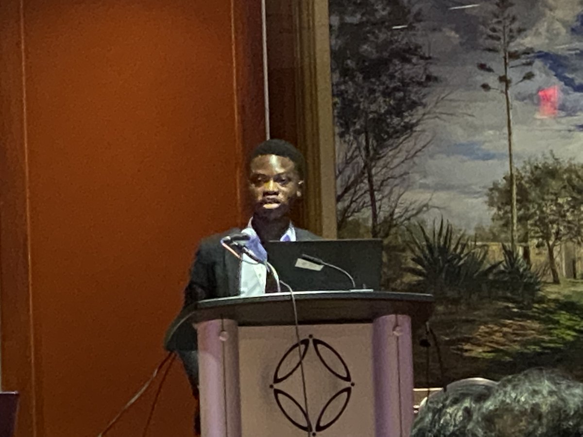 Eugene_Ablord's tweet photo. This past weekend, I had the honor of giving my first conference talk at the 2022 @BMESociety conference in San Antonio. Big shout out to the Brown Lab, @BMES_WFU, and all of my co-attendees (faculty and students) from the VT-WF SBES program for your moral support.🫡
#wakebme https://t.co/Lqz14X0wTo