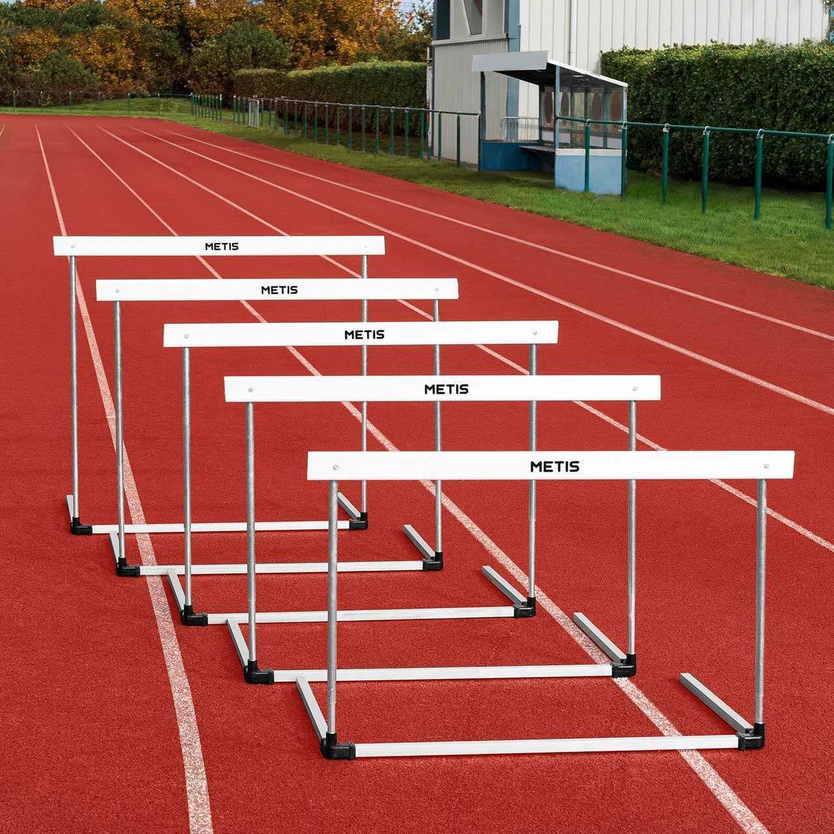 smethman's tweet photo. What Josh Allen sees when he’s looking at a group of elite athletes https://t.co/iUntg37YJ7