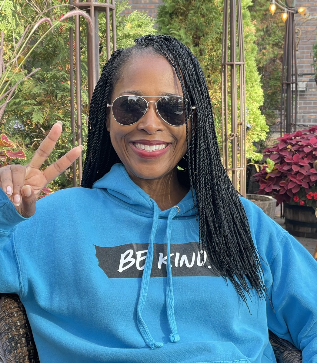 Be Kind. 
Have a happy, healthy &amp; productive week! 

#kind #Kindness #KindnessMatters #leadership