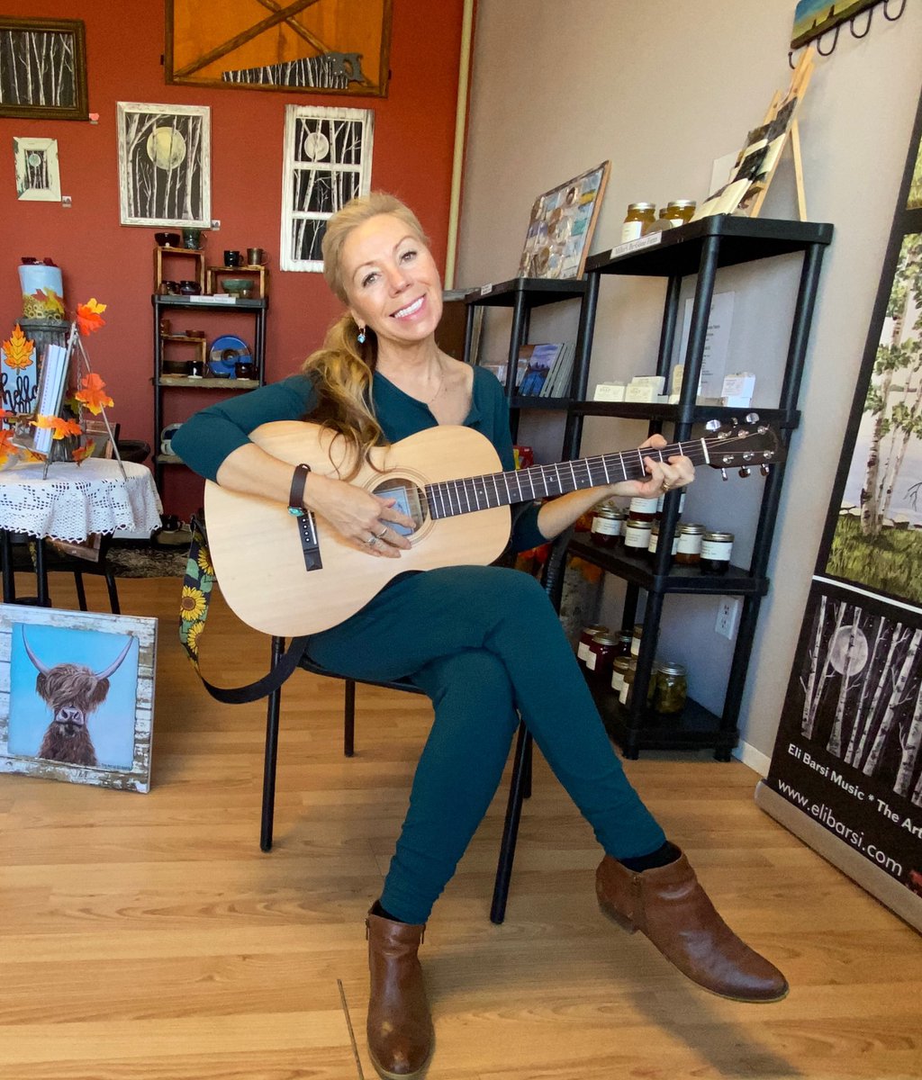 Hey Nashville friends… I’m heading your way soon. I have a couple open dates for writing and also might be able to fit in a paint party for your group of peeps. Send me a note😁