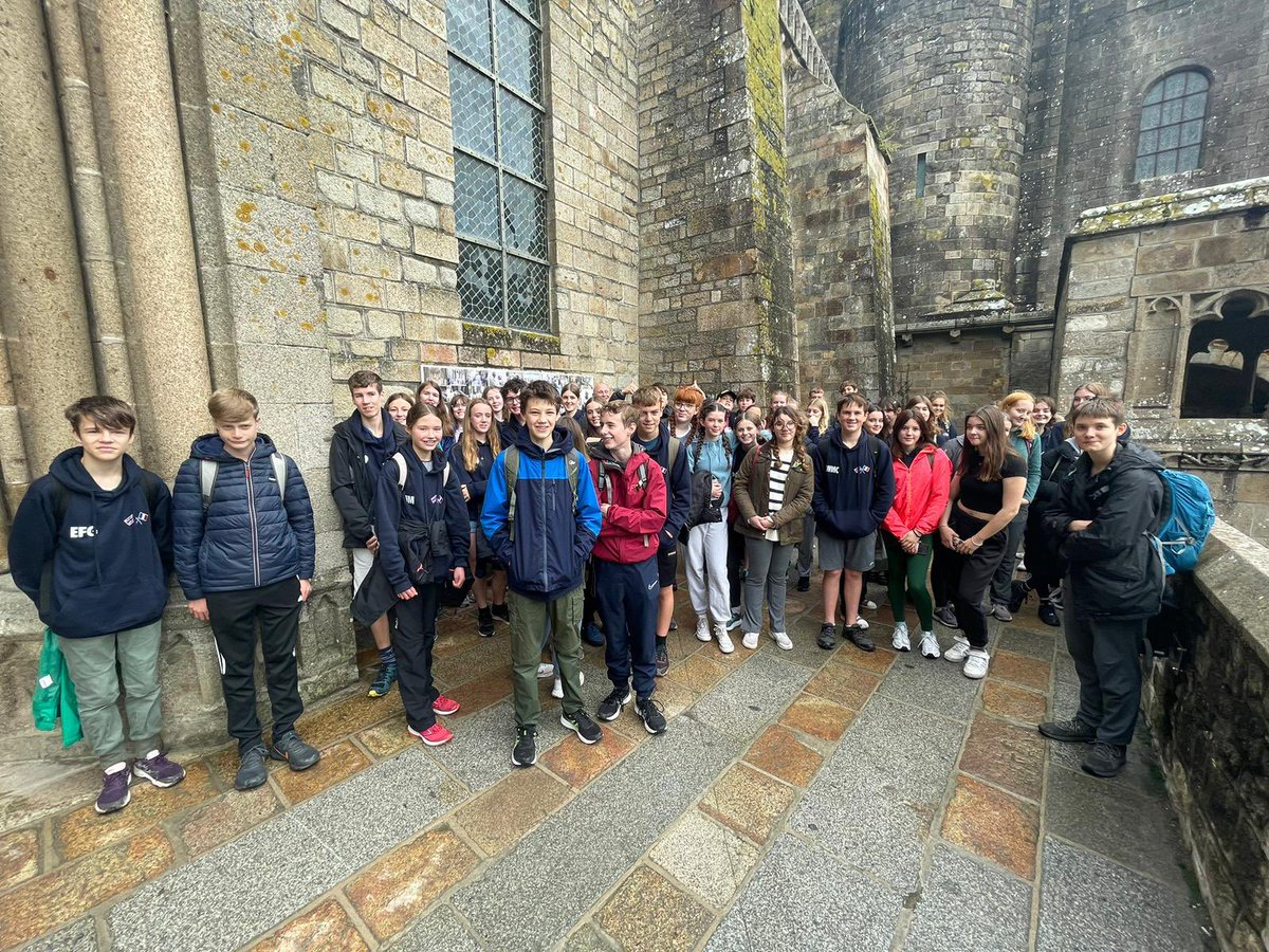 MrCarrPE's tweet photo. @Ilkleygrammar Coutances exchange students visiting Mont Saint-Michel today https://t.co/tKRDqCRsZk
