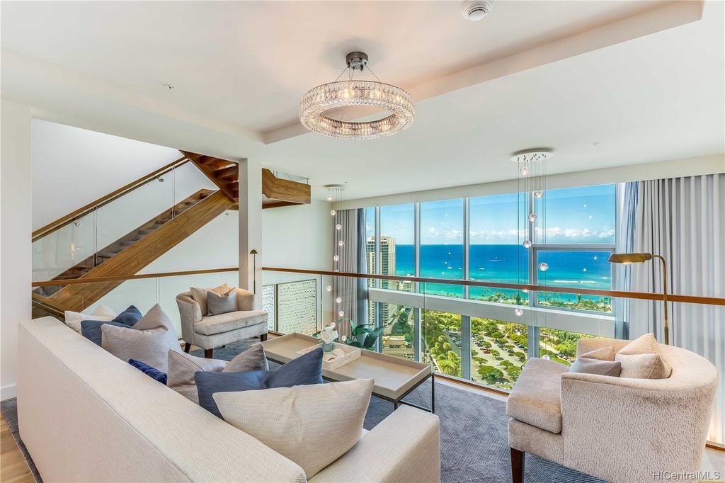 uniquehomeslux's tweet photo. One of a kind Condo w/ 3 levels! Five Star #Ritz-Carlton #luxuryresort is sure to impress w/ #conciergeservices #multiplepools & #restaurants on property or in #Waikiki neighborhood. 4 Beds, 5,885 Sqft in #Honolulu #Hawaii. By Naoko Okada | 8083881073 | https://t.co/S95VTftPno https://t.co/z10imQGULl