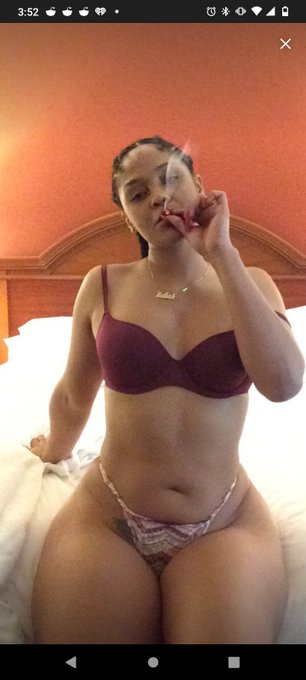 This is how every morning should start... https://t.co/3u59ZSZPqL<a href="/tag/maliah"class="tags"><span>#maliah</span></a>