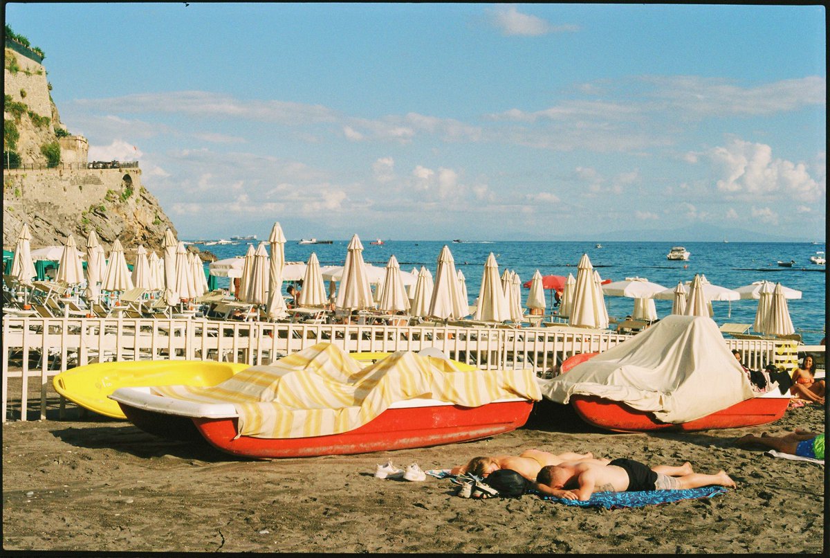tomassfernandes's tweet photo. Amalfi Coast, Italy on 35mm https://t.co/47xtfPcXjy