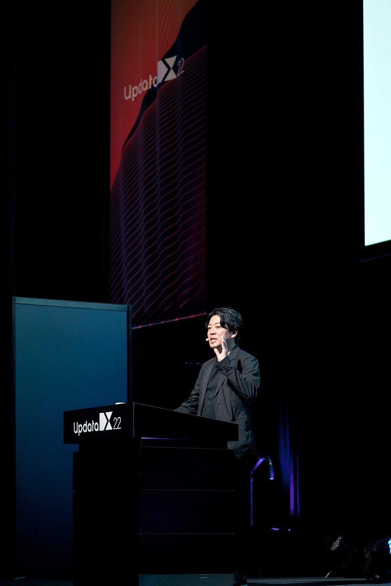 asanokoji's tweet photo. 先週、updataDX登壇してきました。ウイングアーク1stさんのイベントはクリエイティブがカッコ良くて、スタッフがホスピタリティに溢れてて毎年最高。
#updataDX https://t.co/EeccVCc7Gg