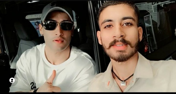 Team Asim Riaz Official 👑 tweet media