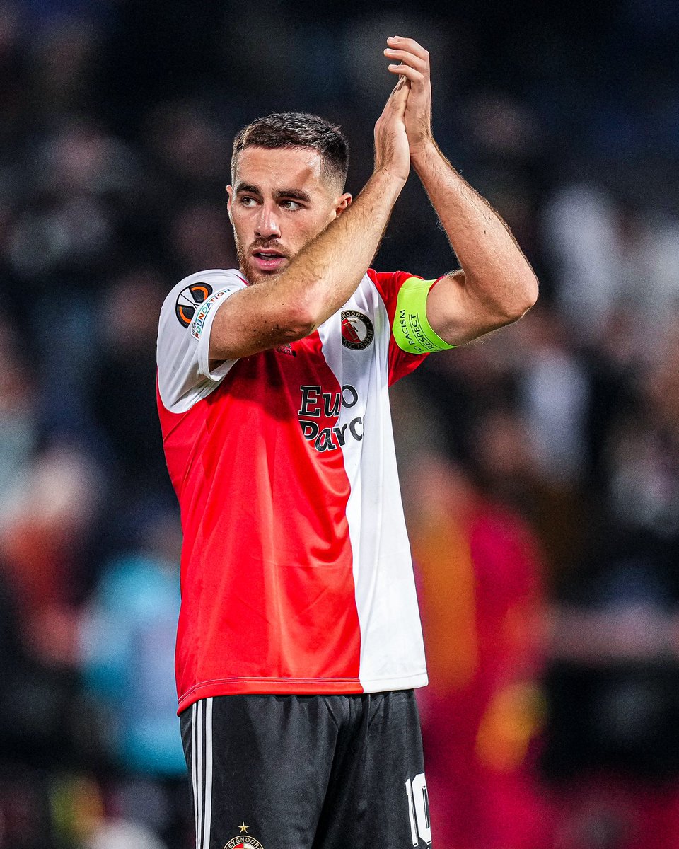 idextratime's tweet photo. Kapten Feyenoord, Orkun Kökcü menolak menggunakan ban kapten pelangi pada laga akhir pekan kemarin 🏳️‍🌈❌️

🗣 "Saya sepenuhnya memahami pentingnya tindakan ini, tetapi karena keyakinan agama saya, saya merasa bukan orang yang tepat untuk mendukung ini." https://t.co/Sy7iG9rfVB