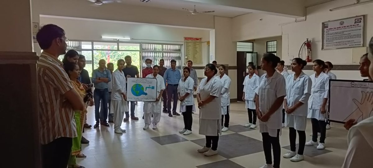 nhm_up's tweet photo. In order to #increaseawareness & understanding about the importance of handwashing, ANM-TC is celebrating #GlobalHandWashingDay in the Bareilly @nhm_up #Handhygiene moment.
@PMOIndia @CMOfficeUP @brajeshpathakup @InfoDeptUP @IndianRedCross https://t.co/ZR27Qsdl1Q