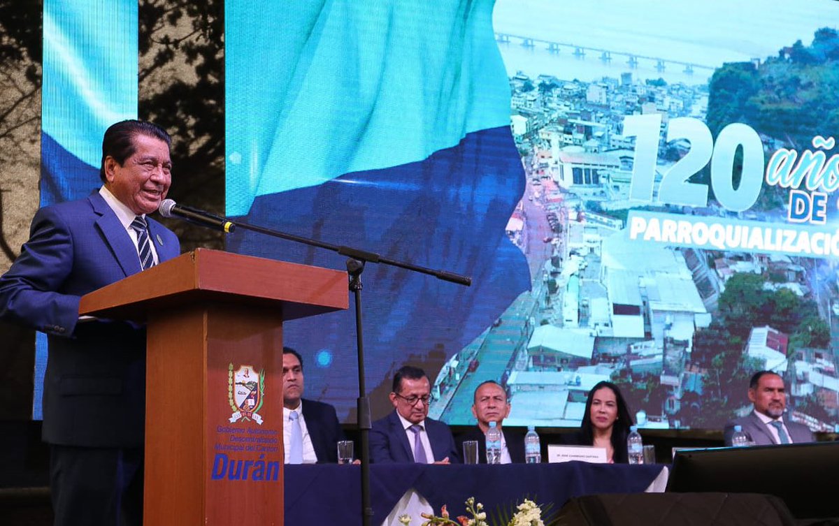 goberguayasec's tweet photo. .@LorenzoCalvas el Gobierno del Encuentro llega a Durán con buenas noticias y acciones, es así que ya es una realidad el hospital 🏥. Hasta abril estará todo habilitado. Así también el crédito necesario para avanzar en el tema del agua potable. Un recurso sumamente importante. https://t.co/fI5NyW3pJ6