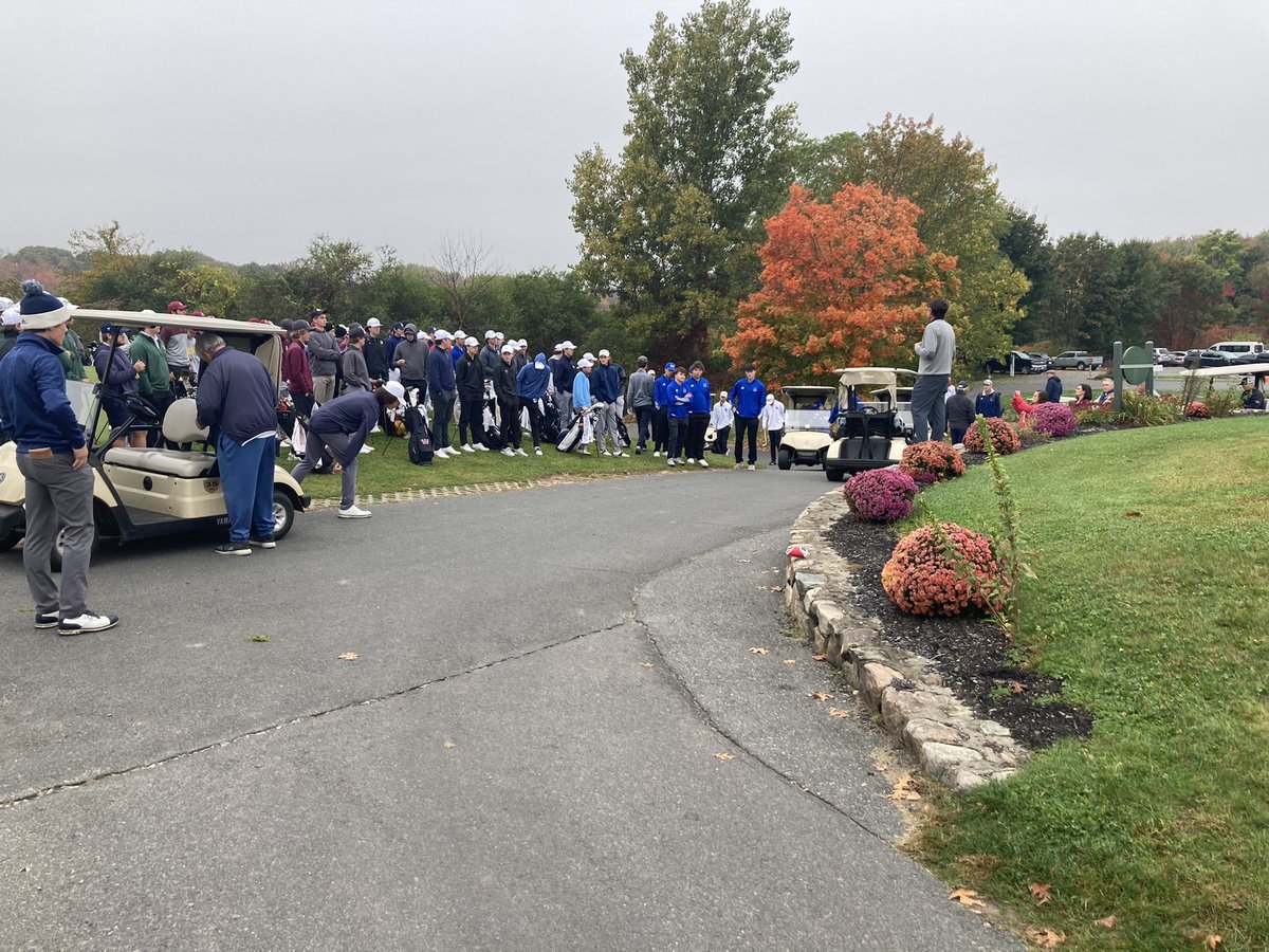 methuensports's tweet photo. Here we go…D1N State Golf Tournament! Good Luck @MHSRangerGolf https://t.co/W0eaZTZA4Q