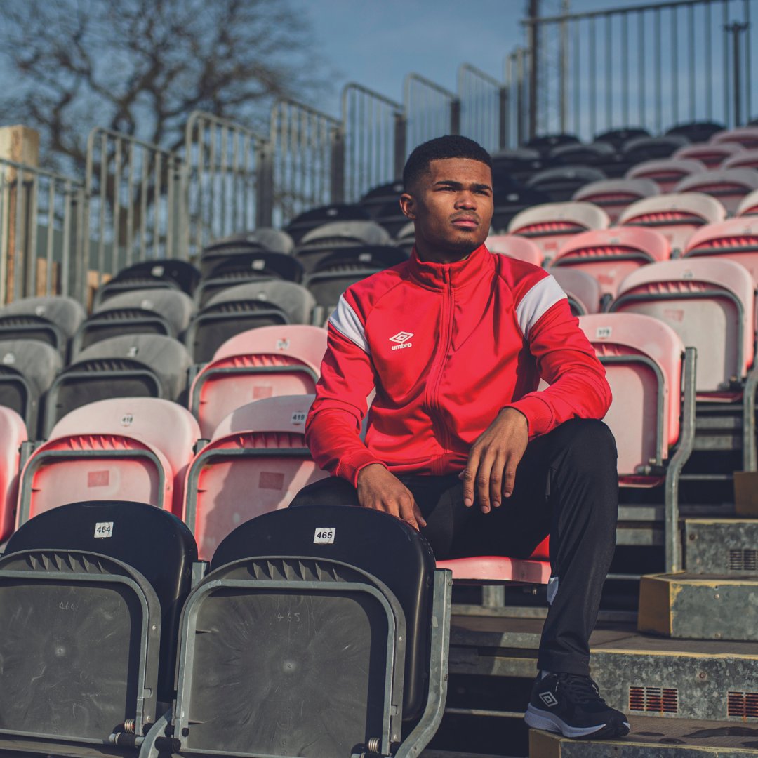 Look Smart, Play Smart ⚽️
 
Take your clubs threads to the next level with Umbro team wear👊

Request a quote 📲 bit.ly/3xyRdfh

#Umbro #Teamwear #Grassroots