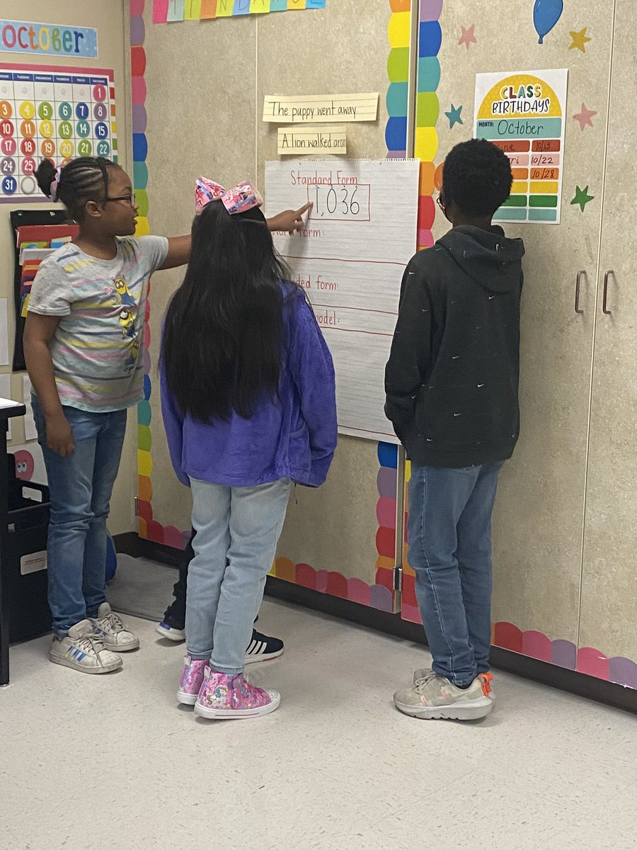 MrsSepulveda2's tweet photo. To Launch our new unit we worked in groups and represented numbers up to 1,200 🤓 #representingnumbers #math #PasadenaISD https://t.co/UWnUK5APHP