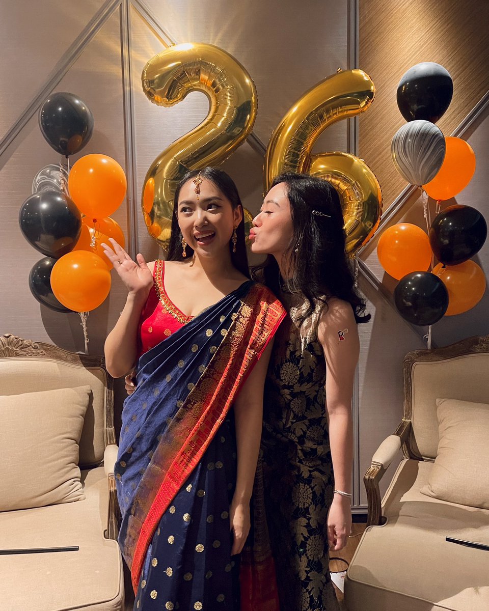 celebrating <a href="/8sianmom/">8sianmom</a> and @8sianNFT ♥️