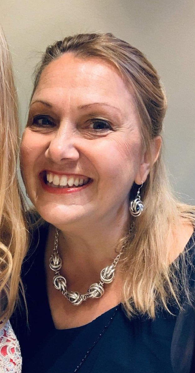 coppermountainc's tweet photo. Happy Boss's Day to our CMC Foundation Executive Director Sandy Smith.
#cmc #coppermountaincollege #cmcf #cmcfoundation #canttouchthis #thisiswhatcmcfoundationdoes #joshuatree https://t.co/7SgZ518Du2