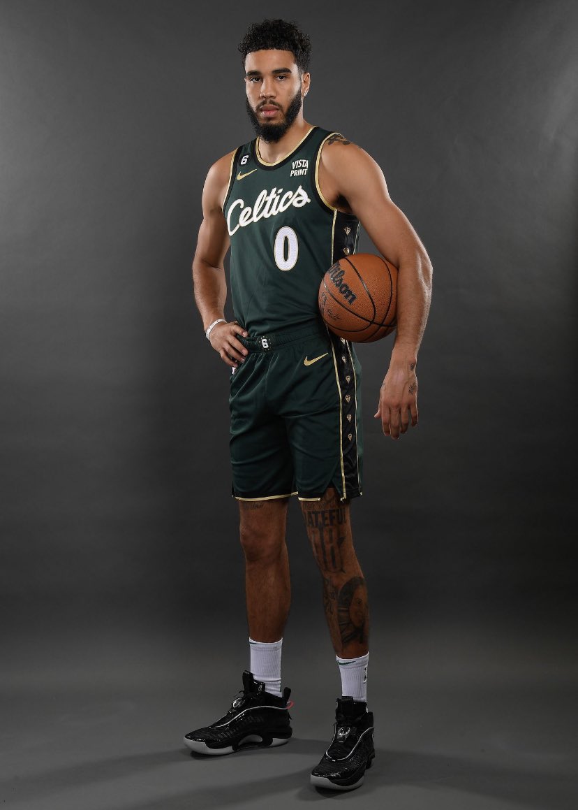 ATENÇÃO Acaba de ser divulgado o novo uniforme City Edition do