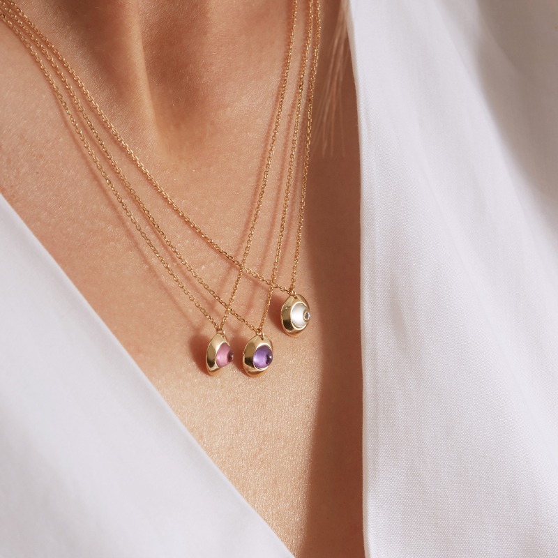 Ruifier's tweet photo. Capture the heart of the cosmos with elegant gemstones shaped and crafted to mimic dynamic UFO's. With colours blended together, create your own colour palette to compliment your outfit. #RUIFIER