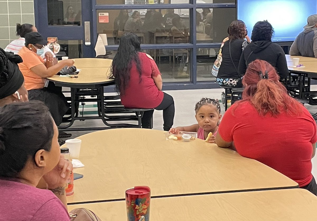 HilliardWrapar1's tweet photo. A HUGE THANK YOU goes out to our parents for your support during our FIRST INPERSON parent meeting. It was a GREAT success😊🎉😊🎉 https://t.co/I82DijvSku