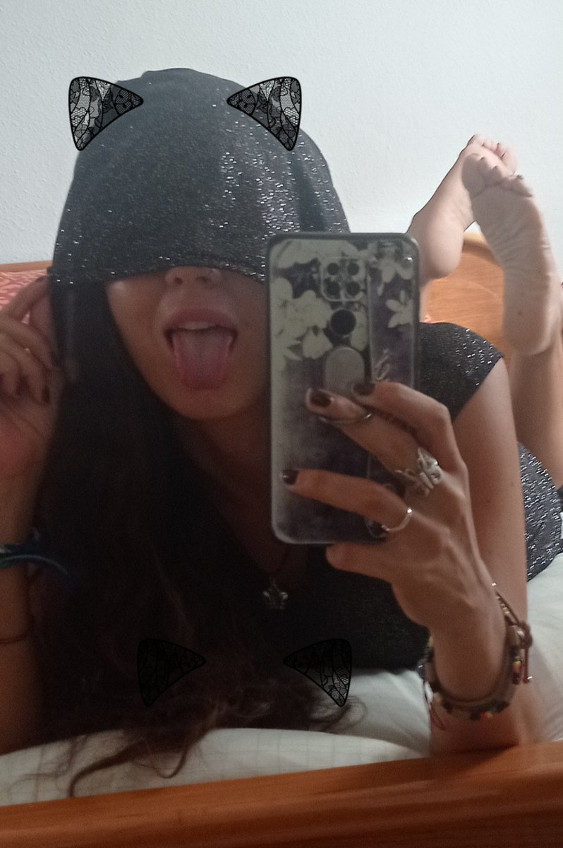 FimdomFemdom's tweet photo. Me pongo full de cachonda cuando en la intimidad les tapรณ la cara ๐๐๐๐๐๐๐๐๐๐๐ ๐ ๐ ๐ #arrodillate #putoperro https://t.co/3wzNwe34gA