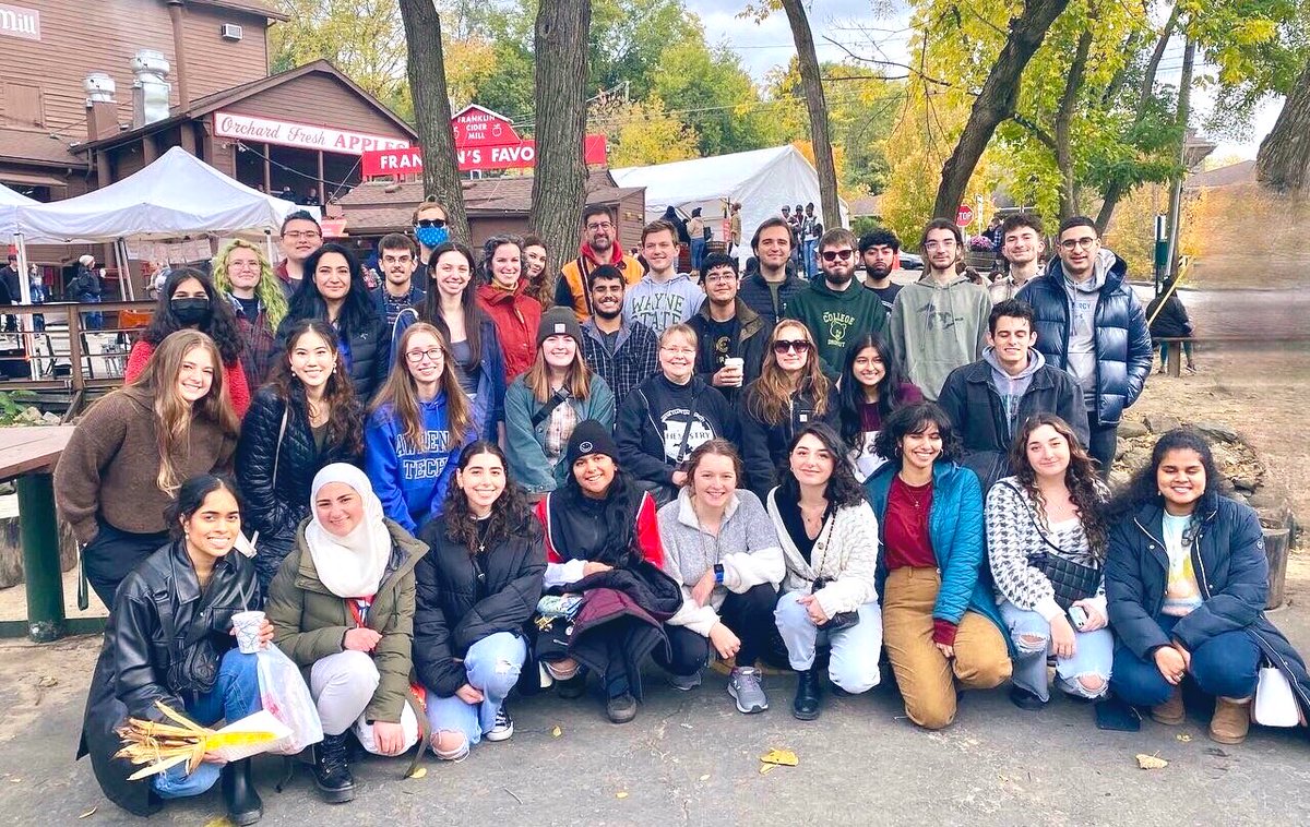 Happy #NationalChemistryWeek from the Franklin Cider Mill, where local chemistry clubs met up over the weekend - <a href="/wsu_acs/">ACS Wayne State</a>, <a href="/UDMces/">Detroit Mercy CES</a>, <a href="/LawrenceTechU/">Lawrence Tech</a>, <a href="/oaklandu/">Oakland University</a>, and <a href="/Chem_UMFlint/">Chem Club @ UM-Flint</a>. #wsuchemistry #wsuacs #chemistryundergrads