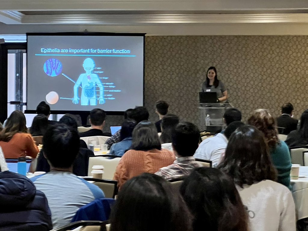 DrakeDG's tweet photo. A great start to the day! Impressive talks and a huge turnout from @UMich_MCDB at their #MCDB2022FallRetreat! 🧬🥼 @benchling https://t.co/XixhlEhNfa