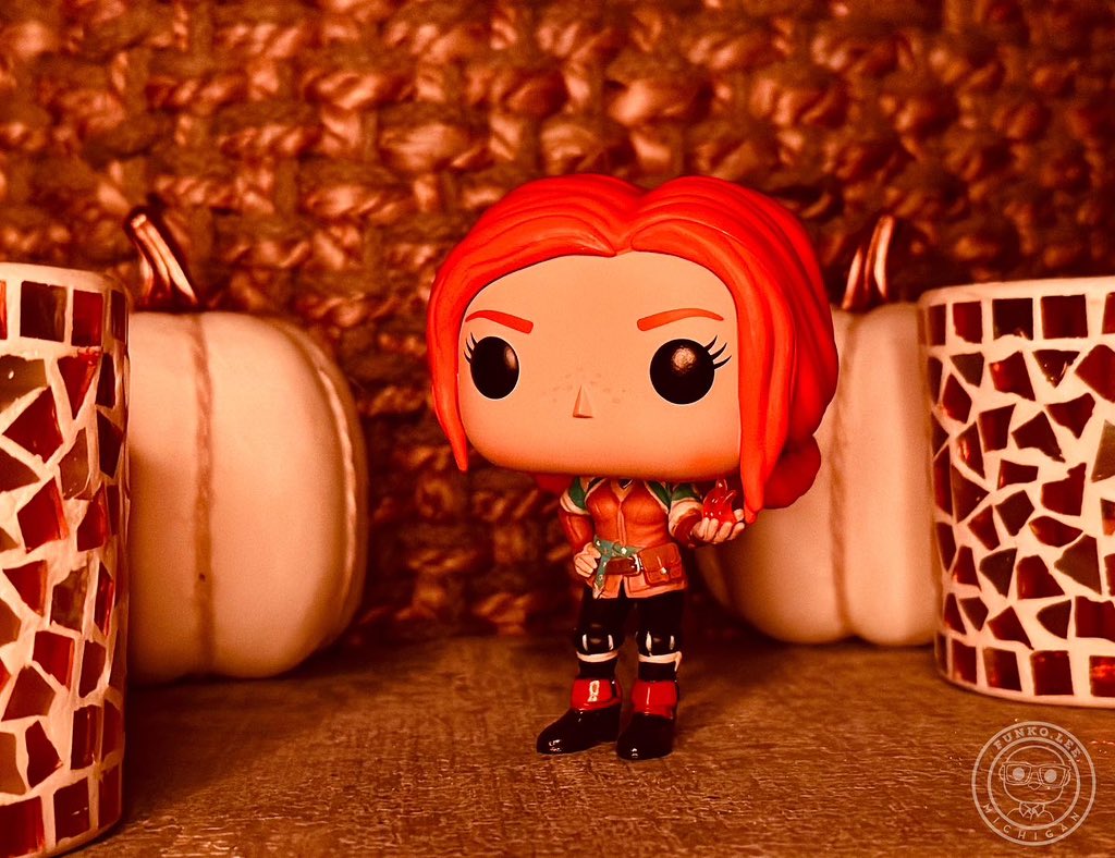 FunkoLeeM's tweet photo. Who loves the #Witcher games? I’ve yet to finish Witcher 3 but read a majority of the books! Triss deserves some love 😄 #underratedcharacter #witch #SpellBound #magic #videogame

📷 #FunkoPhotoADayChallenge
⭐️ #FunkoPop
👑 #Funko
⚡️#FOTW
👨‍👩‍👧‍👦 #FunkoFamily
@funko https://t.co/RXokqj2Kcj