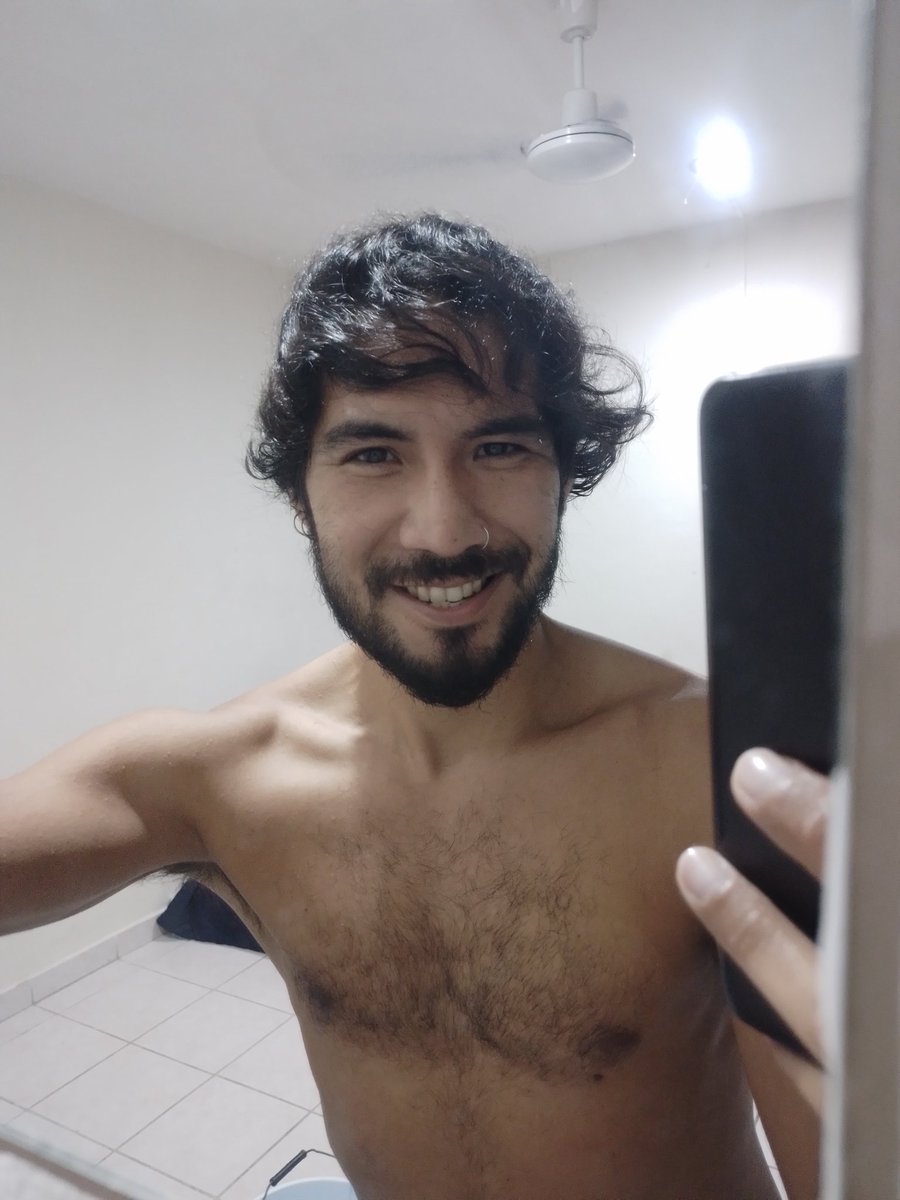 Angelwaans1's tweet photo. Ya mucho mejor de mi estraccion. Aún hay inflamación...pero ya es menos que la semana pasada. Buen inicio de semana para todos
#chacalito #jaracho #jarochoenelcaribe #chacafitness #handsome #playadelcarmen https://t.co/gCFosV9FZU
