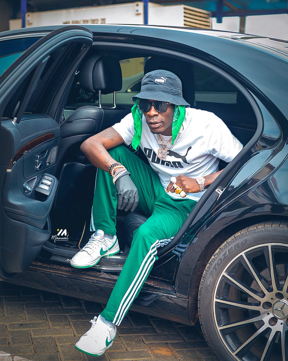 shattawalegh's tweet photo. Happy birthday 😂 to me Shatta Wale
You are my king 
My savior 
My strength 
My God 
My love
My wealth 
My armor 
My shelter 
My happiness
#Cashout #Shattabration 
✈️💰✈️💰✈️💰✈️💰

📷 @manuelphotos_1 https://t.co/P94zAgqxV1