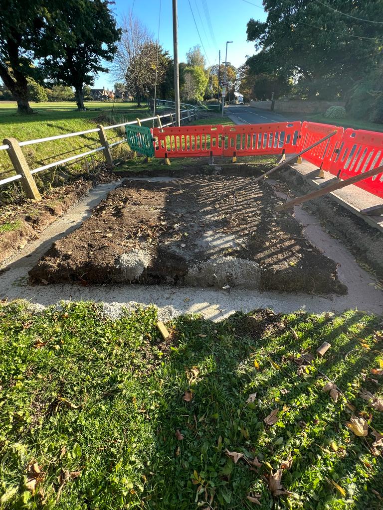 avidgardener72's tweet photo. Hook Lane Gate Society - East Riding of Yorkshire
#Pinfoldrebuildproject
Foundations are now completed.
We are now waiting the funding application outcome in early December 🤞🤞🤞
#villagehistory #pinfold #eastyorkshire https://t.co/r4DeGpy6Cv